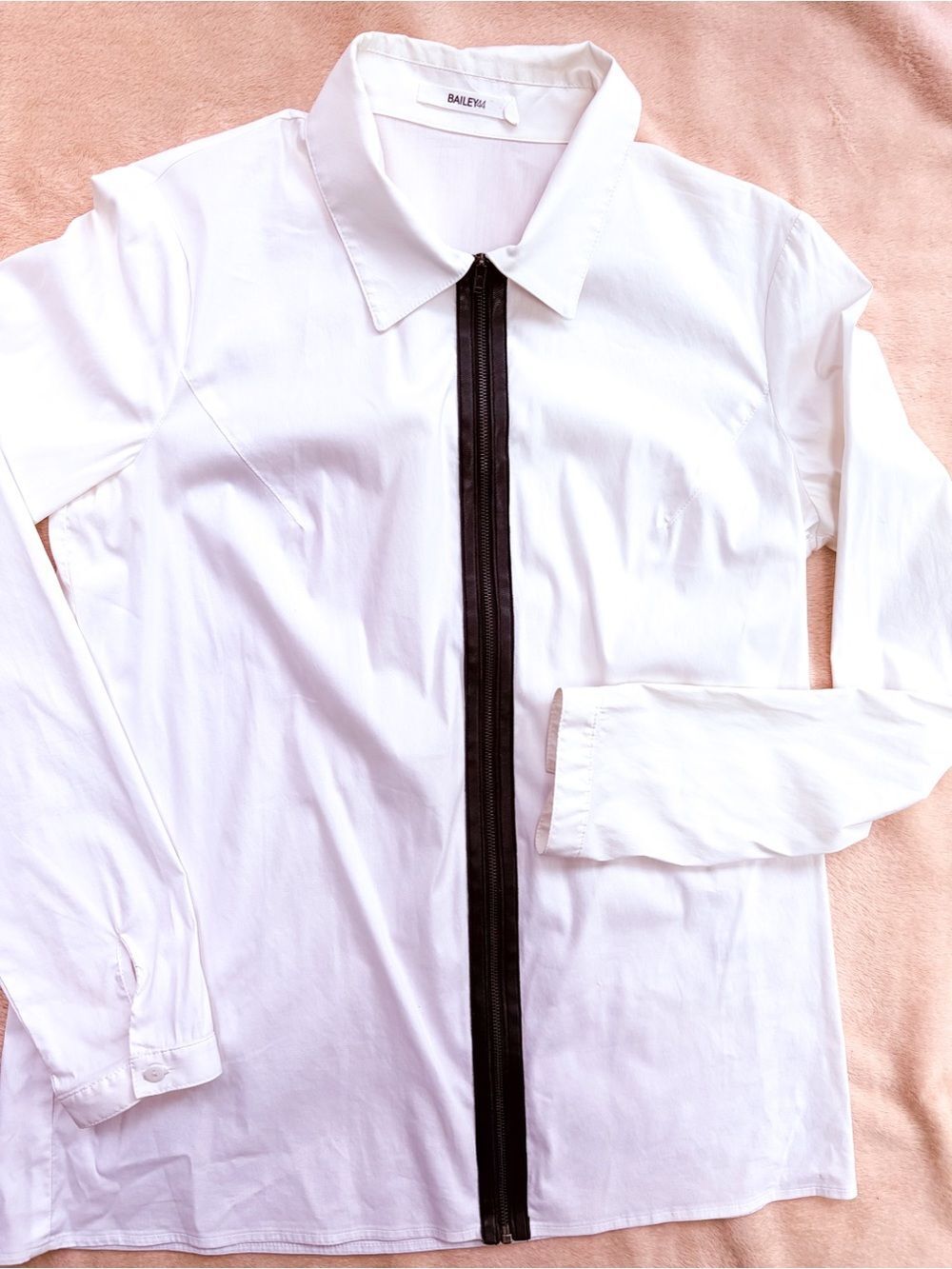 Bailey 44 Skipper White Zip Front Stretch Cotton Blouse Medium